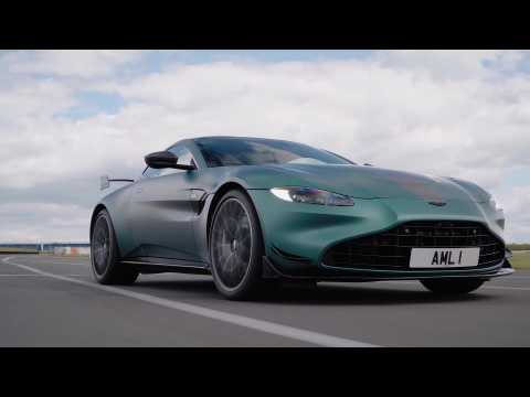 The new Aston Martin Vantage F1 Edition - Track driving