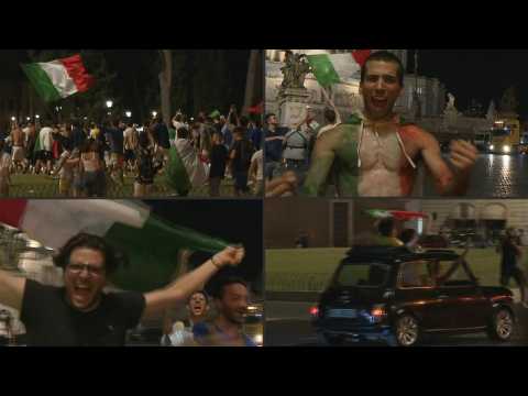 Euro 2020: Italy fans celebrate win on the streets of Rome