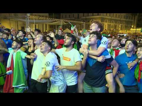 Euro 2020: Fans in Rome celebrate Italy's win over Spain