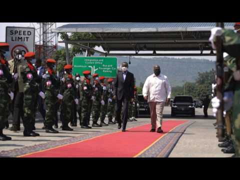 Rwandan president makes rare visit to DRC to meet Tshisekedi