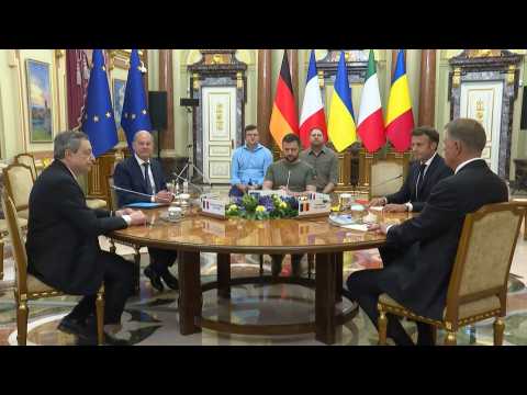Scholz, Macron, Draghi and Iohannis meet with Zelensky in Kyiv