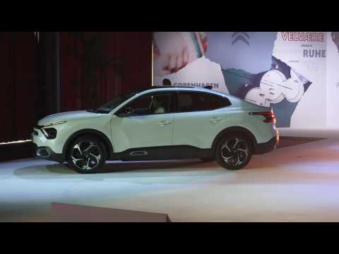 The new Citroën Ë-C4 X Reveal in Istanbul
