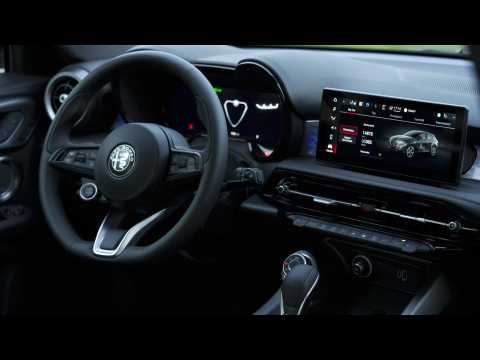 Alfa Romeo Tonale Media Drive Interior Design