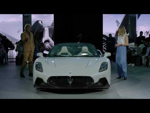 Maserati MC20 Cielo World Premiere