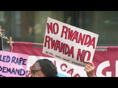 Protest outside Home Office against UK's Rwanda asylum plan