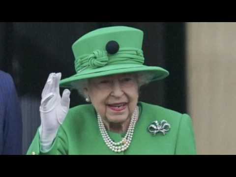 VIDEO : Elisabeth II : pourquoi elle ne veut pas rendre public le rapport sur Meghan Markle