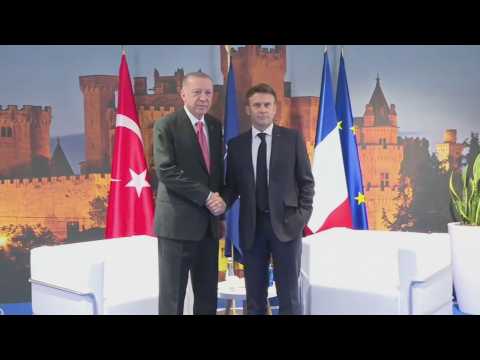 French president Macron meets Turkish counterpart Erdogan at NATO summit in Madrid