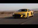 2022 Audi R8 Coupe Driving video