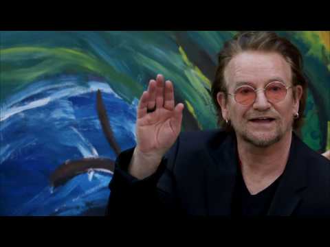 VIDEO : Le chanteur Bono voque sa relation particulire avec son pre
