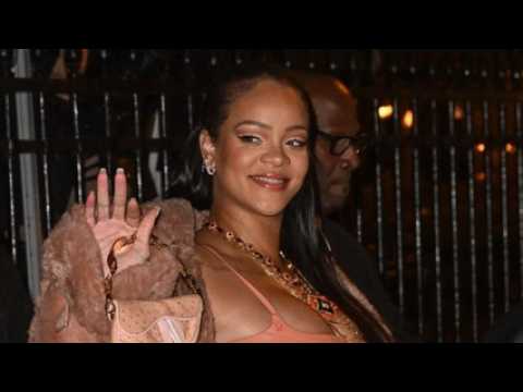 VIDEO : Rihanna bat un nouveau record