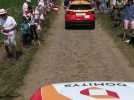 Tour de France : à bord de la caravane sur les secteurs pavés d'Arenberg