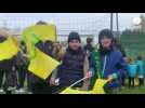 VIDÉO. Dédicaces, supporters optimistes, beau temps : l'entraînement du FC Nantes ouvert au public