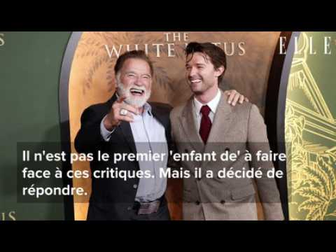 VIDEO : Patrick Schwarzenegger ( The White Lotus ) critiqu pour son nom de famille, il rpond