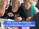 Des cours de français à la médiathèque d'Antibes