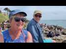 Christiane et René Ober, touristes alsaciens, assistent à la Grande parade à Arzon