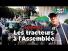 La FNSEA gare ses tracteurs devant l'Assemblée pour le retour d'un pesticide