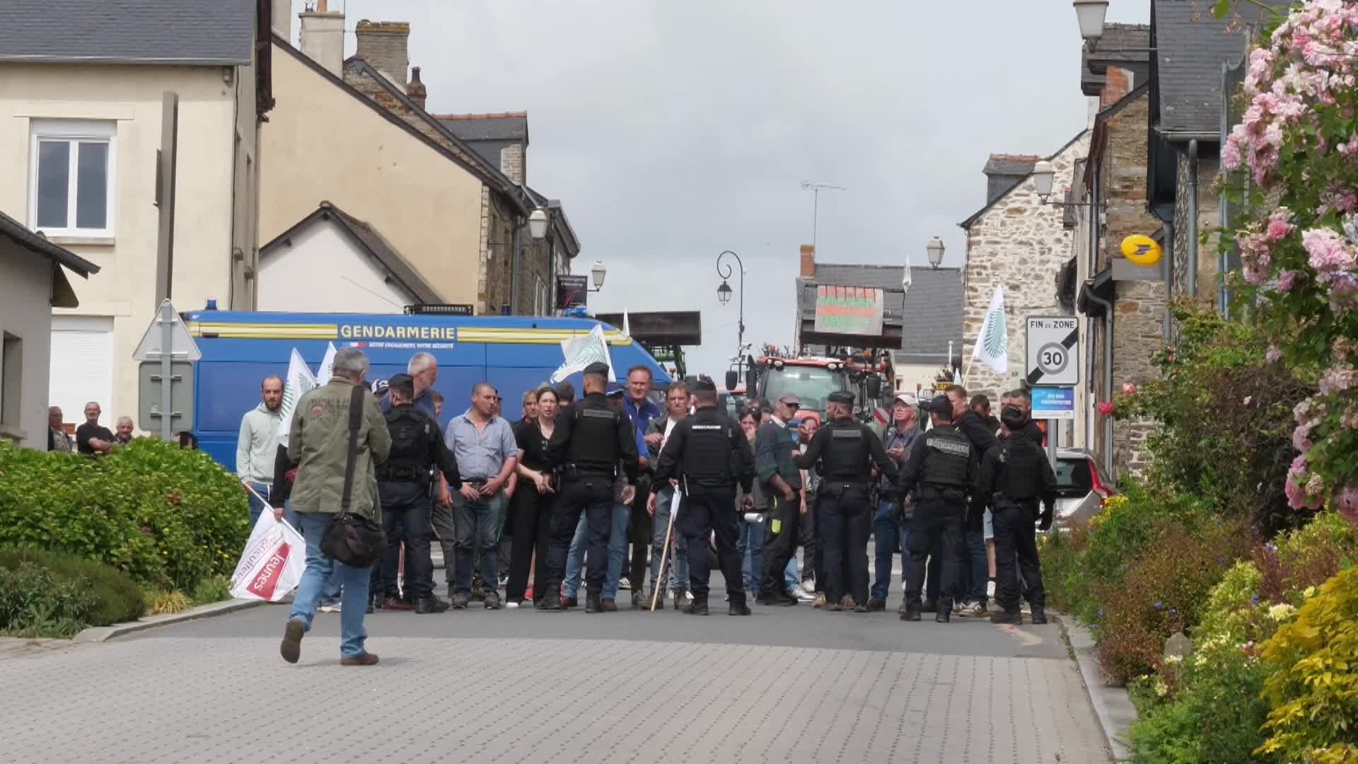 Loi Duplomb : plusieurs manifestations d'agriculteurs en Bretagne, journée d'ouverture de la semaine du Golfe : T dans l'actu fait le tour de l'info en vidéo