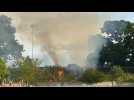 Un incendie se propage dans la végétation près d'un stade de Lamballe-Armor