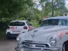 Thomas Alglave présente la Chrysler New Yorker qu'il partage avec son frère Guillaume