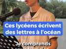 Des lycéen écrivent des lettres à l'océan