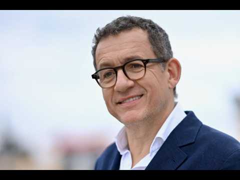 VIDEO : Dany Boon hospitalis aprs un accide…