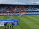 Dernier match de la saison pour l'Estac : l'entrée des joueurs sur la pelouse du Stade de l'Aube