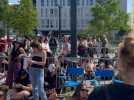 Concert de Dua Lipa : l'ambiance monte devant la LDLC Arena à Lyon