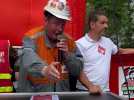 Les salariés d'ArcelorMittal manifestent devant le siège de leur entreprise