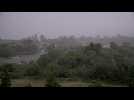 VIDÉO. Vigilance météo : des pluies diluviennes s'abattent au sud de Nantes