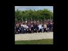 Les enfants chantent au Rallye de la liberté à L'Épine