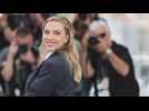 Cannes 2025 : Scarlett Johansson émue aux larmes lors de la projection de son premier film