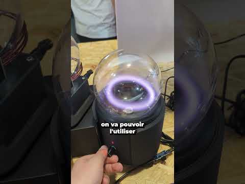 Ce PLASMA réagit à la musique ! #enceinte #bluetooth #plasma #shorts