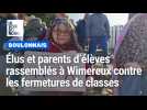 Élus et parents d'élèves rassemblés à Wimereux contre les fermetures de classes