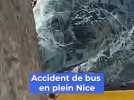 Nice : Les impressionnantes images d'un bus après avoir percuté un arbre