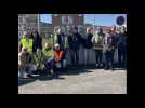 Les chauffeurs d'Autocars Faure mobilisés à Bagnols-sur-Cèze pour soutenir leur directeur mis à pied.