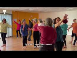 À Quimper, des cours de danse contemporaines pour relever le défi du temps qui passe