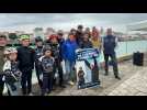 VIDÉO. Après le Vendée Globe, une plaque célèbre le virage Simon, entre fumigènes et slips de bain