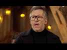 La sage-femme le laisse tomber : Jean-Luc Lemoine évoque avec émotion le handicap de son frère...