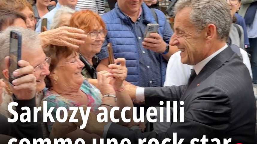 VIDÉO. À Salon-de-Provence, Nicolas Sarkozy accueilli comme une rock-star 
