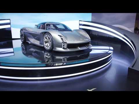 Geneva International Motor Show Qatar 2023 - Porsche reveals Mission X concept