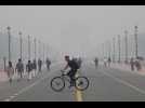 VIDÉO. En Inde, un brouillard de pollution envahit la ville de New Delhi