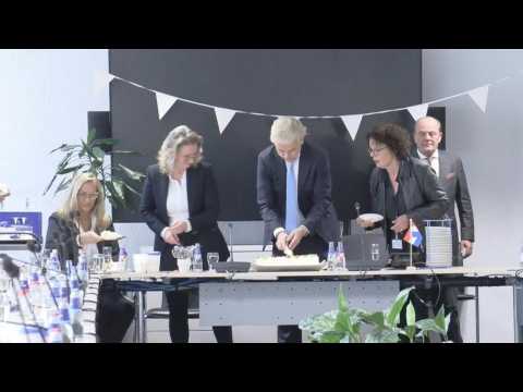 Cake at PVV HQ as far-right Wilders celebrates Dutch election gains