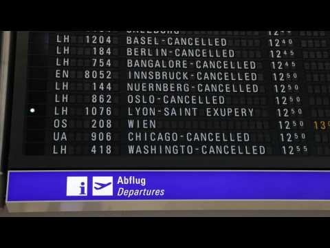 Flights cancelled at Frankfurt Airport amid winter weather warning