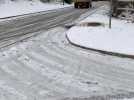 Des images bizarres sur les routes de Kortenberg à cause de la neige (vidéo)