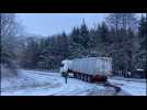 Ardennes: un camion en difficulté à cause de la neige