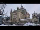 VIDÉO. La neige recouvre la basilique Sainte-Thérèse de Lisieux