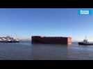 VIDEO. La partie avant du pétrolier ravitailleur « Jacques-Stosskopf » acheminée à Saint-Nazaire