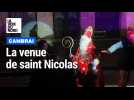 La descente de saint Nicolas sur la façade de la mairie de Cambrai et le lancement des illuminations de Noël comme si vous y étiez