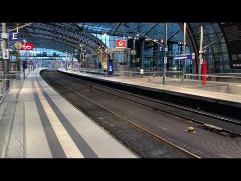 Strike brings rail traffic to a halt in Berlin