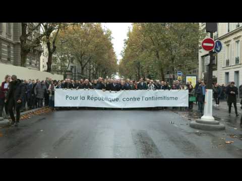 March against anti-Semitism sets off in Paris